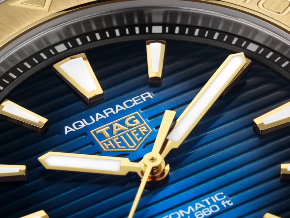 TAG Heuer Aquaracer Professional 200 Date^Homme Montres Pour Homme
